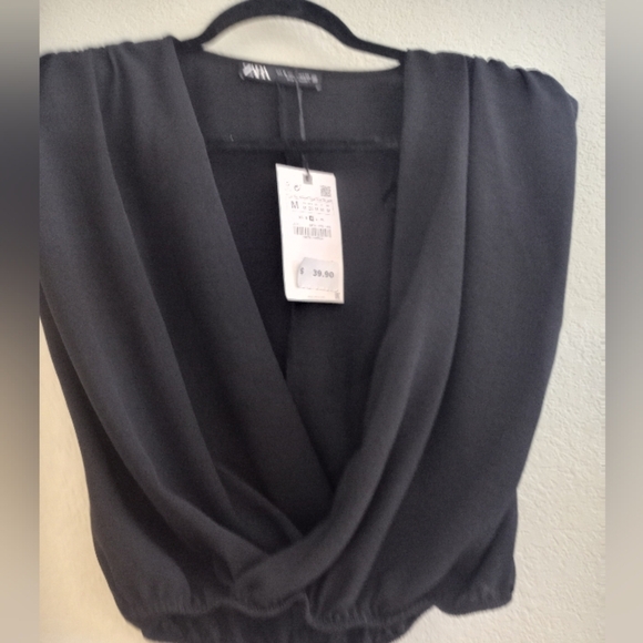 Zara NWT Draped Dramatic Plunge V-Neck Flowy Faux Wrap Silky Sleeveless Blouse - Picture 2 of 4